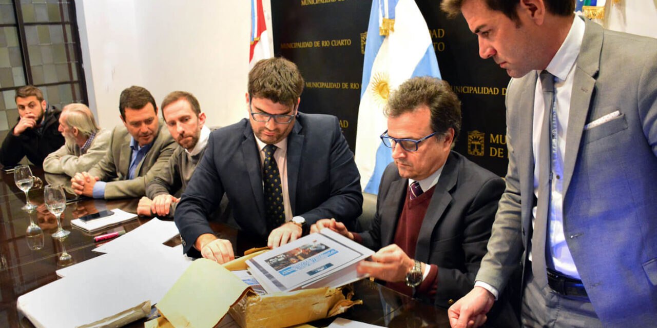 Tres empresas presentaron su oferta para prestar los servicios públicos de alumbrado y semaforización