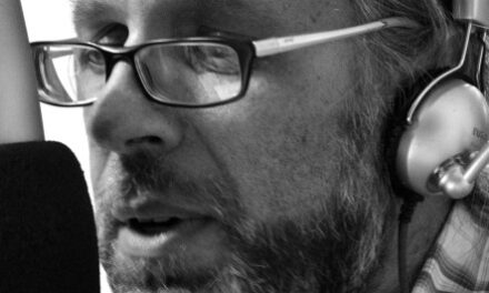Antonio Mangione: “Comunicar la ciencia exige asumir una asimetría de poderes a favor de quienes enuncian”  