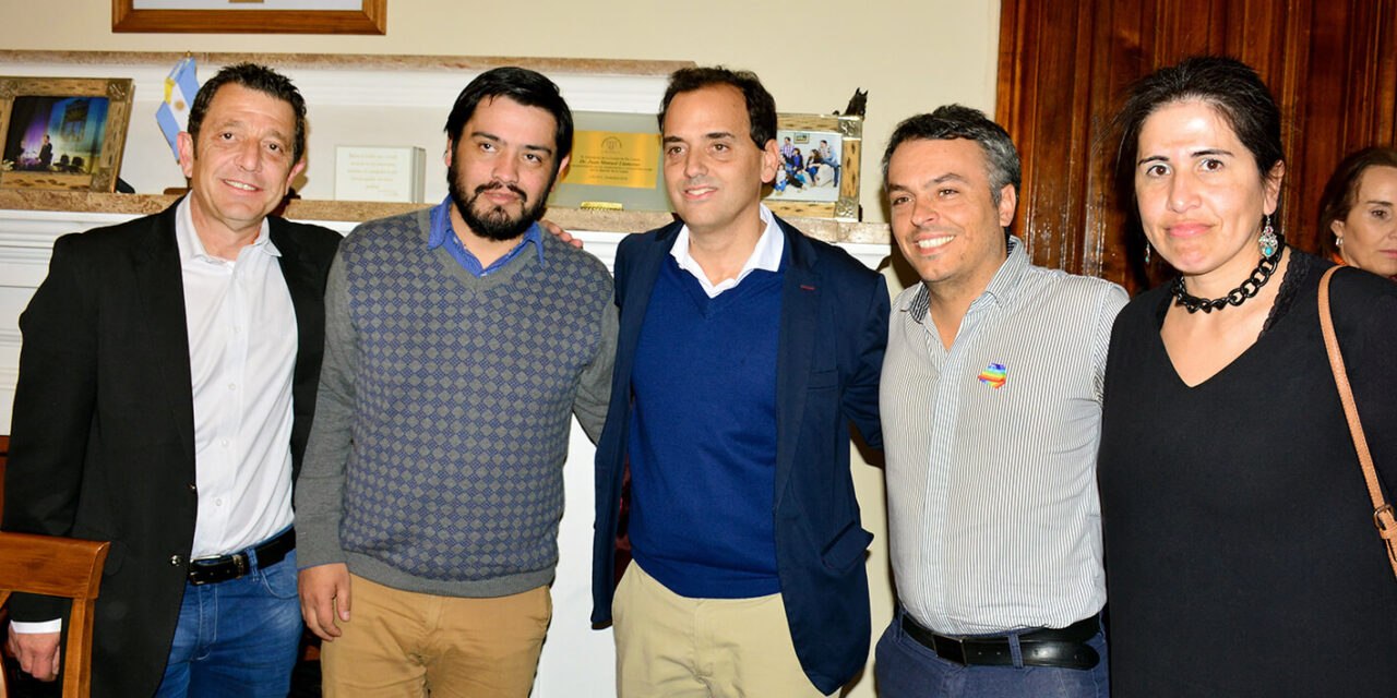 El Gobierno de Rio Cuarto firmó un convenio con la Mesa de la Diversidad