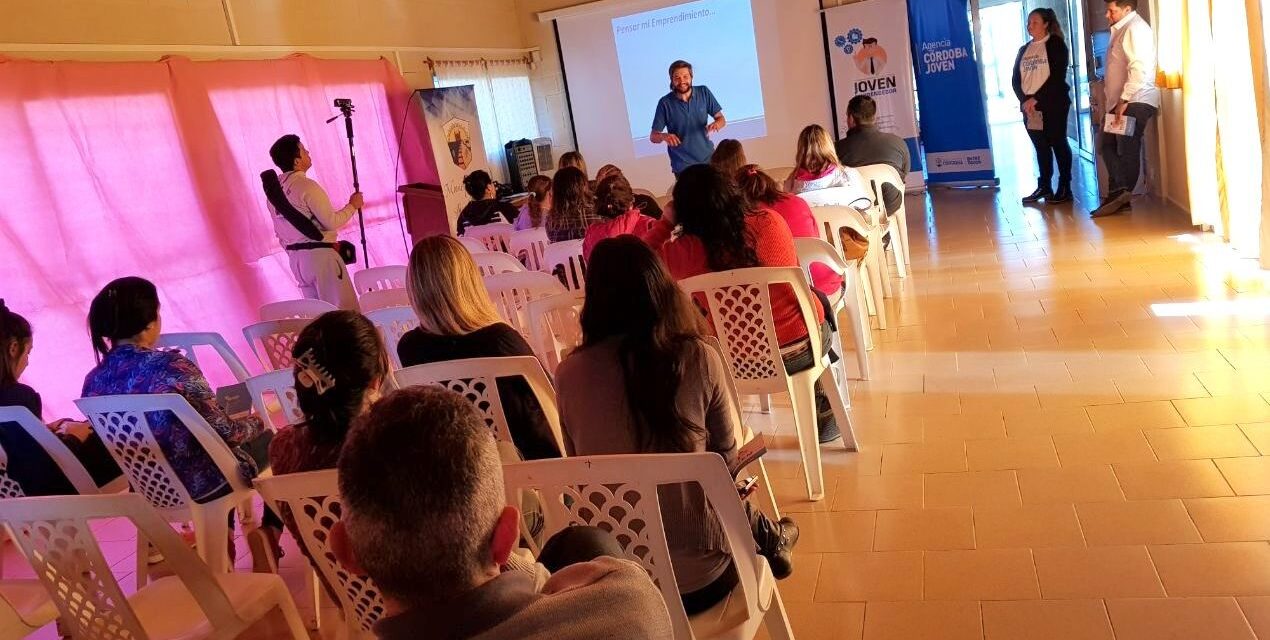 Las Acequias: se realizó un taller de emprendedurismo