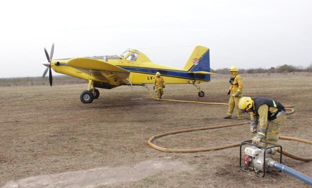 Con incendios controlados, Bomberos permanecen en guardia de cenizas