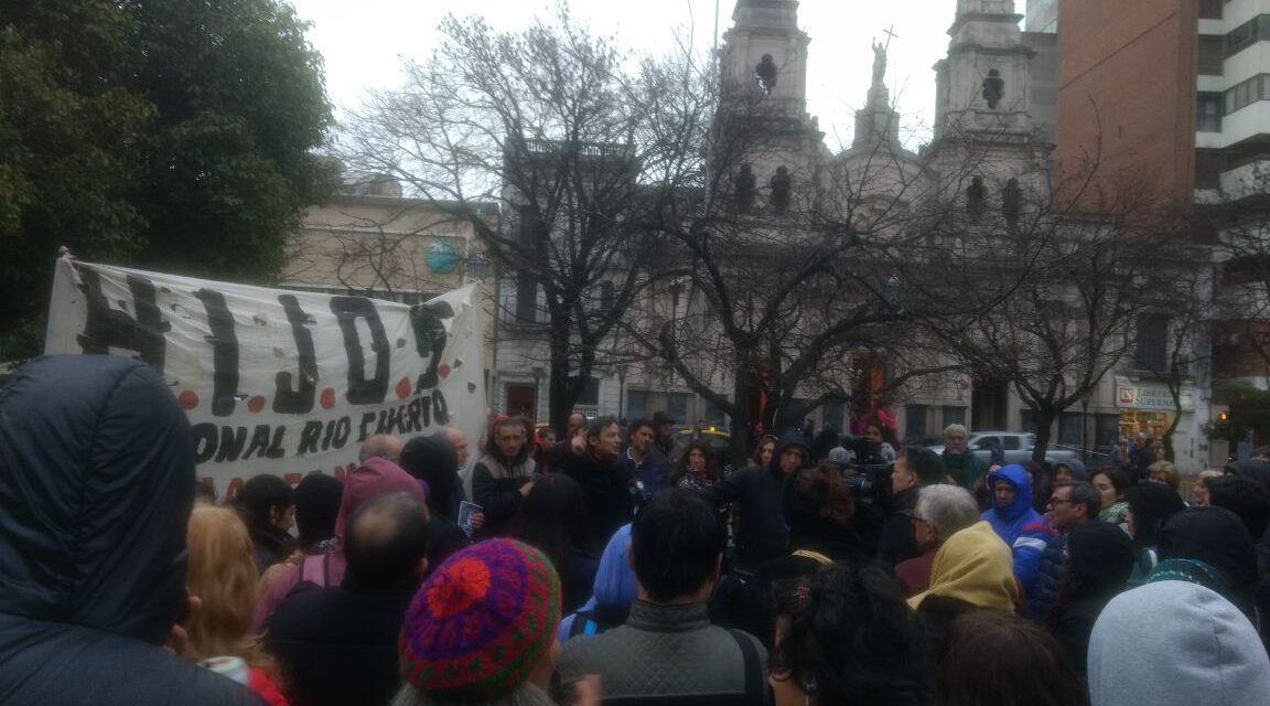 Se realizó una marcha para exigir aparición con vida de Santiago Maldonado