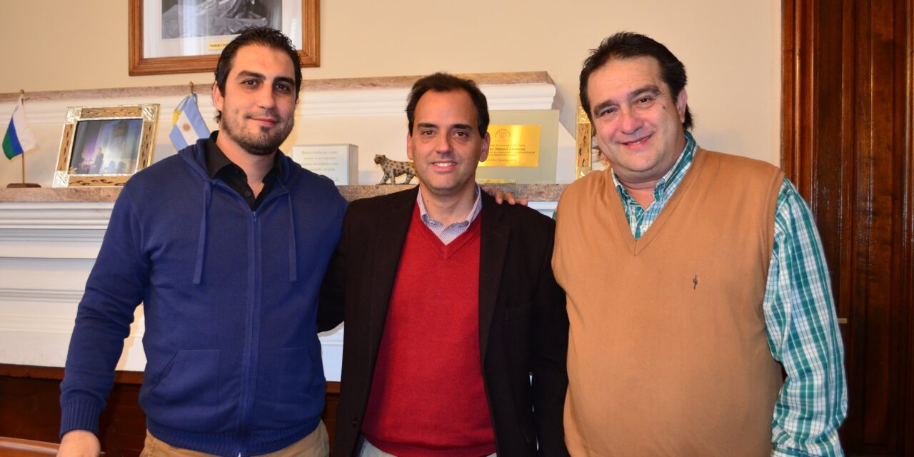 Llamosas se reunió con Adrián Bernal