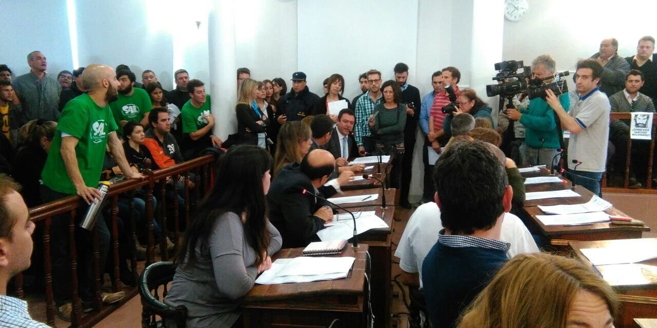 Tras una agitada sesión se aprobó el boleto urbano de colectivos
