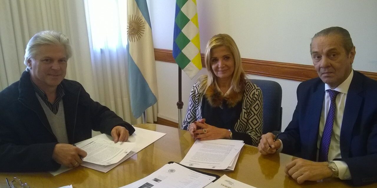 La UNRC firmó un convenio de colaboración científico-profesional con la Federación Interamericana de Abogados