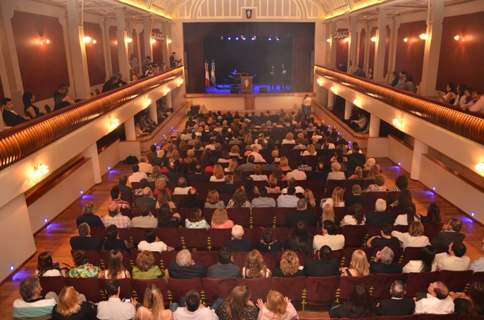 Grandes Artistas llegan al Teatro Municipal de General Cabrera