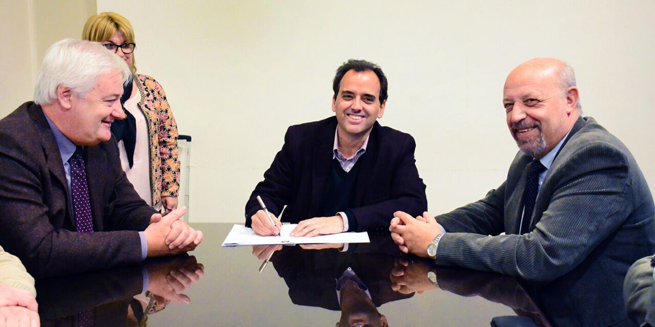 Se firmó el contrato con Autotrol S.A. por los servicios de alumbrado y semaforización