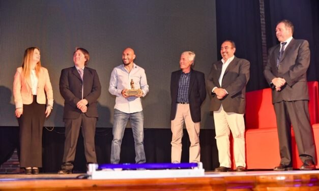 El «Cholo» Guiñazú es Cotagrito de Oro