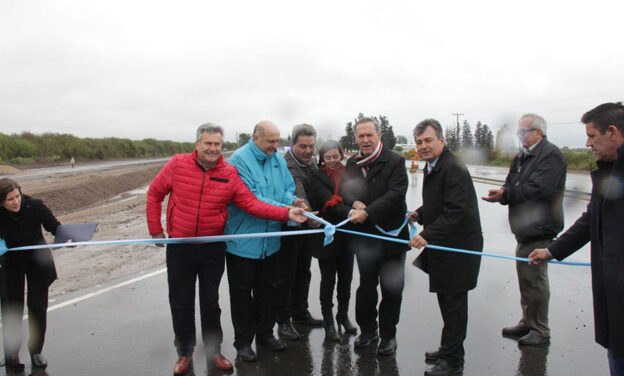 Schiaretti inauguró la rehabilitación de un tramo de la ruta provincial 10