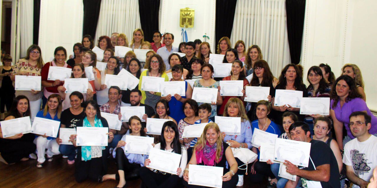 Se entregaron los certificados del Curso de Lenguaje de Señas