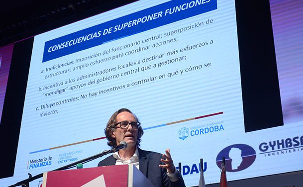 El ministro Giordano habló sobre “federalismo” en Jornadas de Infraestructura