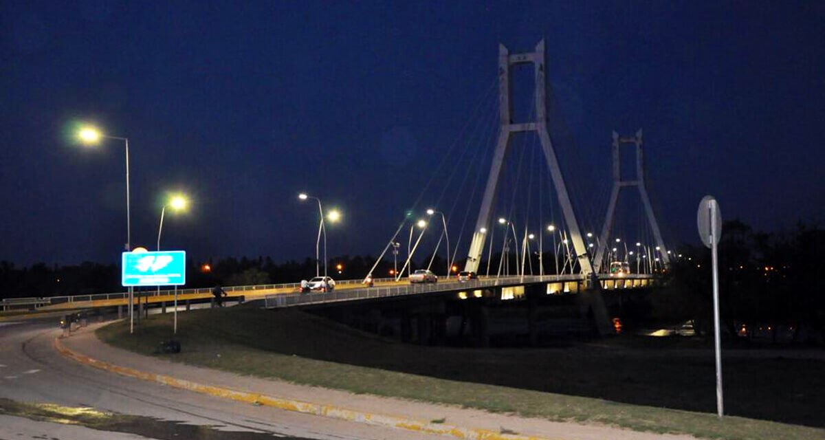 Avanza la colocación de luminarias LED en toda la ciudad