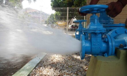 Apertura de sobres de licitación para obra de agua en Moldes