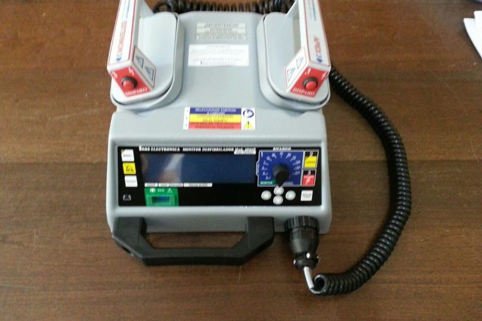Nuevo Cardiodesfibrilador para el Dispensario de Bulnes