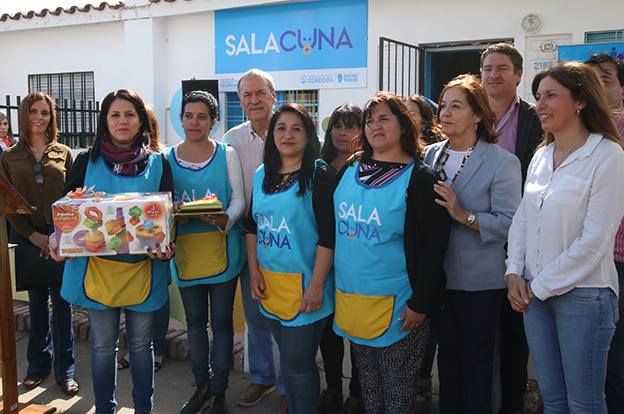 En barrio Ferroviario, Schiaretti inauguró la sala cuna número 303