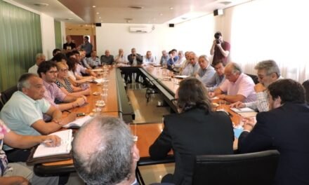 Giordano se reunió con gremios estatales para explicar los acuerdos alcanzados con Nación