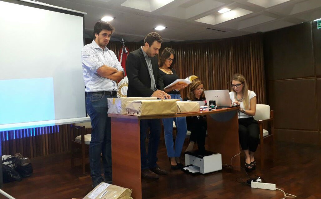 Licitan obras para la readecuación y mantenimiento de canales provinciales