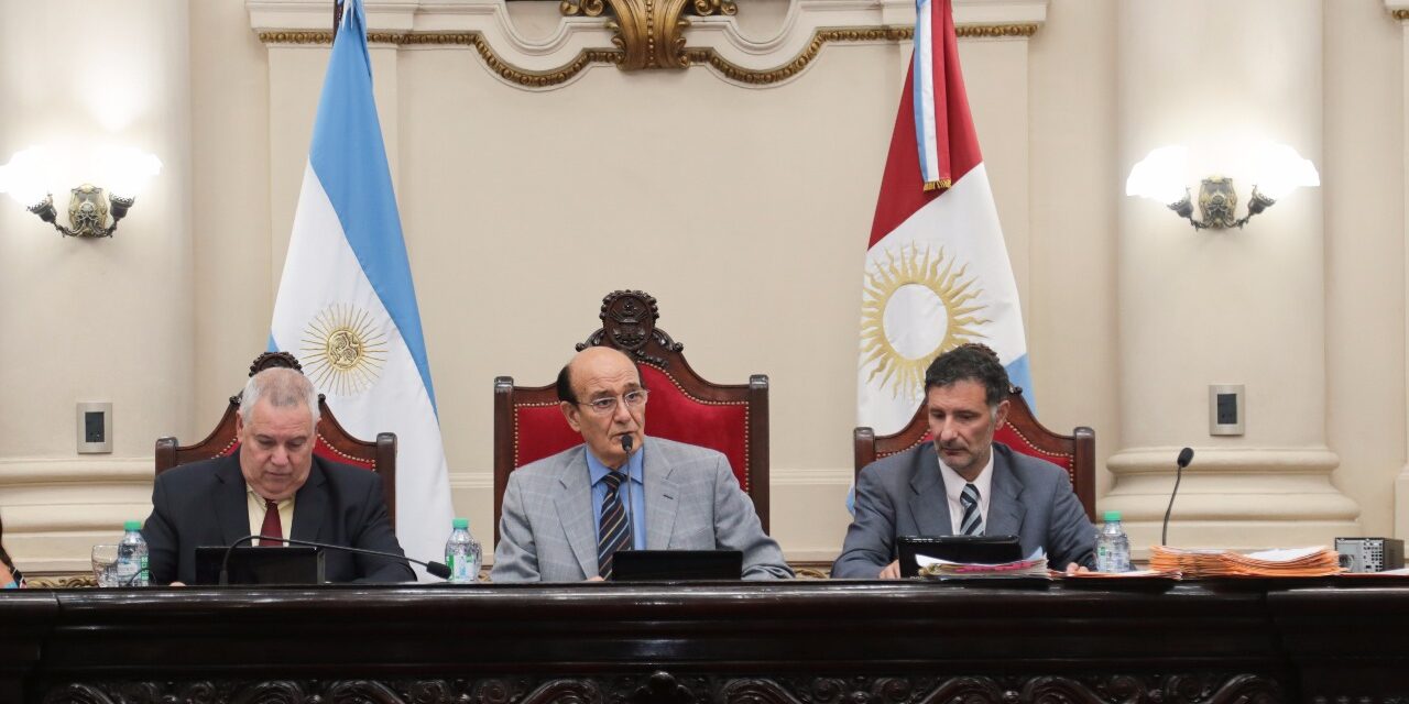 Se realizó la 41º Sesión Ordinaria de la Unicameral