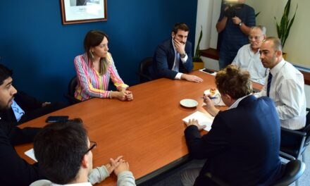 Autoridades de APROSS se reunieron con instituciones médicas
