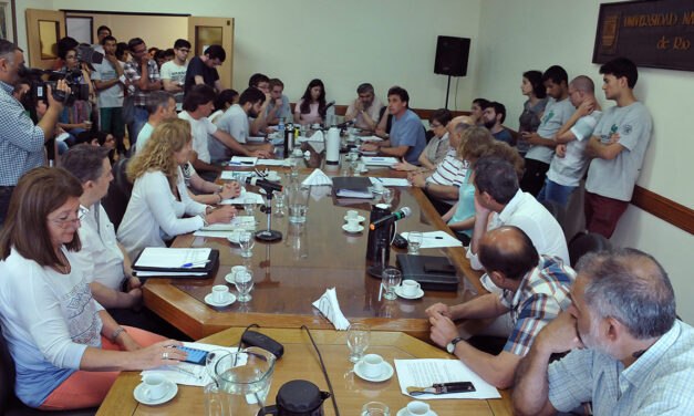 El Consejo Superior aprobó aumentos en el precio del menú