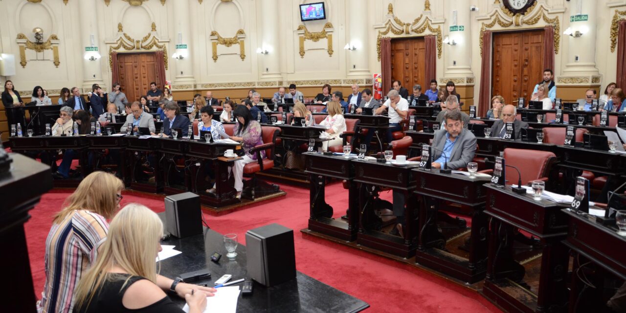 La Unicameral celebra los 25 años del IPEM 128 «Manuel Belgrano»