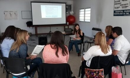 Capacitación sobre prevención de adicciones