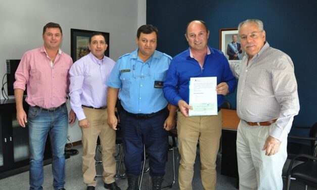 La Provincia entregó fondos para el mantenimiento de edificios policiales