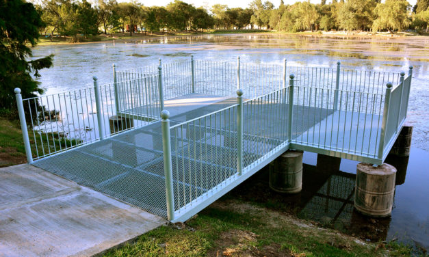 Puesta en valor del Lago Villa Dalcar: finalizó la construcción del muelle