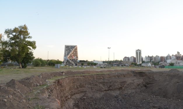 Comenzó a construirse la nueva Legislatura frente al Centro Cívico