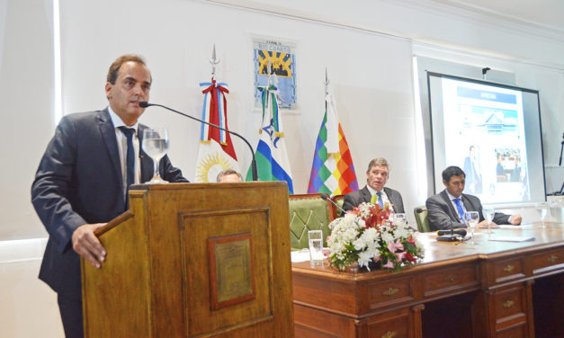 Llamosas inauguró el período 2018 de Sesiones Ordinarias