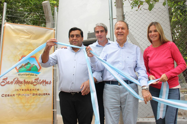 Schiaretti inauguró obras para el agua potable en San Marcos Sierras