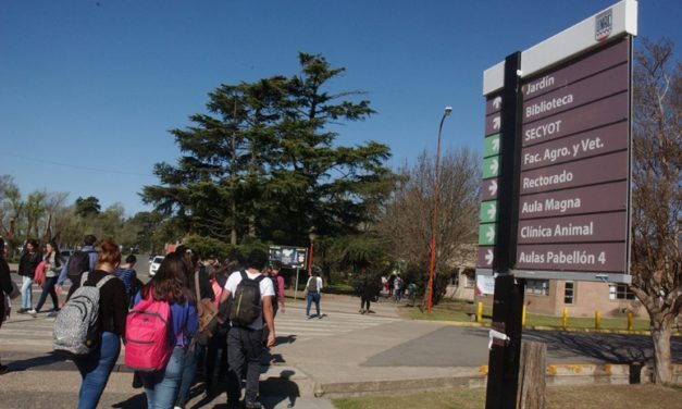 Un anfiteatro del campus pasará a llamarse “Combatientes de Malvinas”