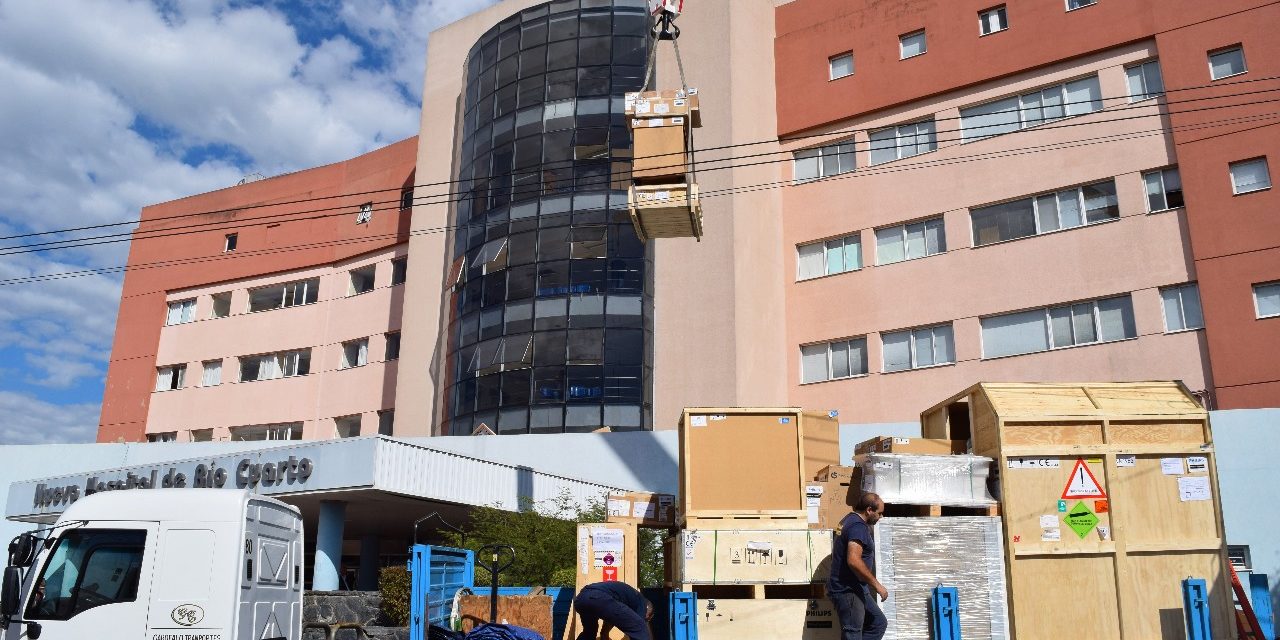 Llegó el nuevo resonador al Hospital San Antonio de Padua