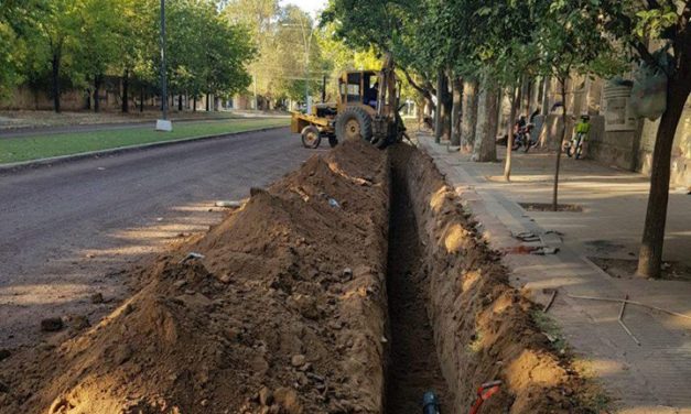 Comenzó la obra de agua potable en Arias