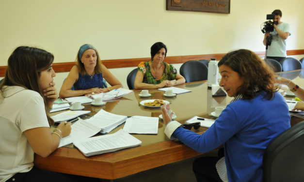 Discuten en el campus acerca de violencia de género