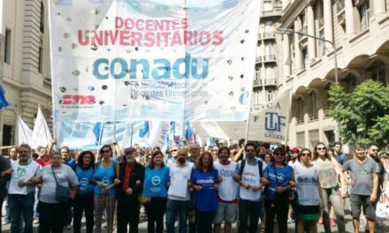 Docentes universitarios confirmaron el paro de este jueves y viernes