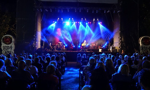 Córdoba con un finde colmado de turistas