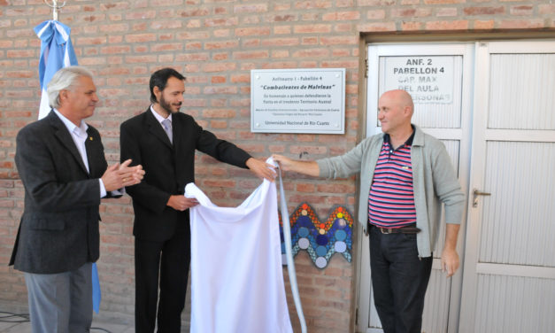 Un anfiteatro de la UNRC se llama COMBATIENTES DE MALVINAS