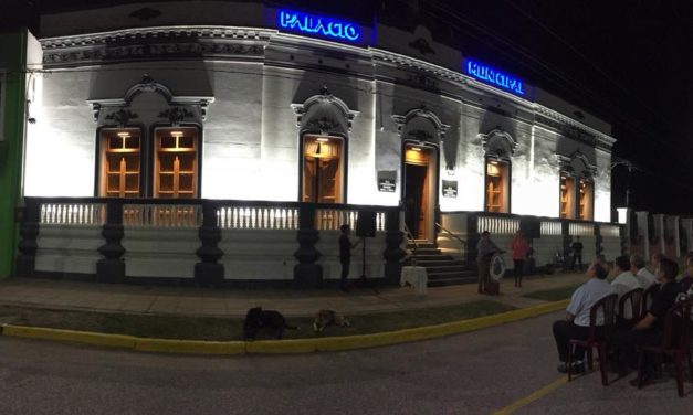 Se inauguró la puesta en valor del palacio municipal en Reducción