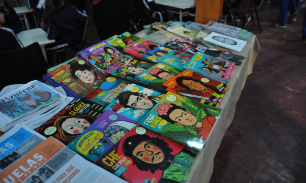 UniRío dijo presente en la feria de editoriales independientes