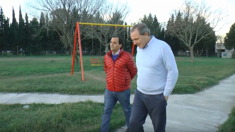 Presupuesto Participativo: Llamosas recorrió las plazas que se están ejecutando