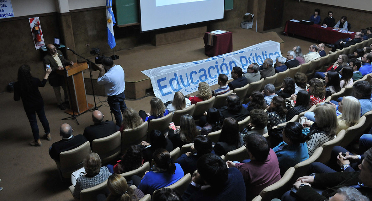 Asumieron los nuevos consejeros superiores y directivos en la UNRC