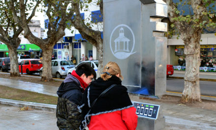 Hoy se inaugura el Árbol Tecnológico en la Plaza Olmos de la Juventud