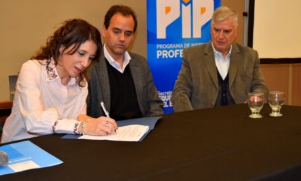 Presentaron en Río Cuarto el Programa de Inserción Profesional