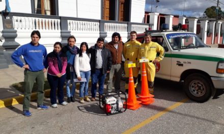 Reducción: entrega de equipamiento a Defensa Civil