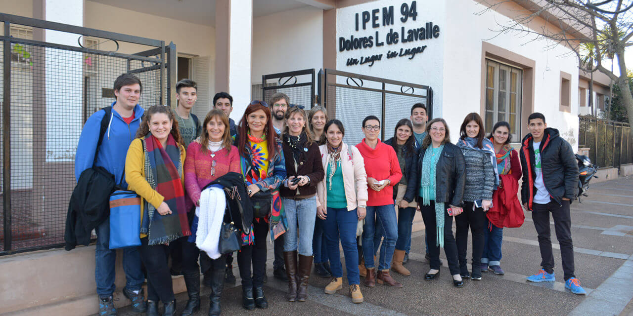 La Universidad mostró su oferta académica y de servicios en Moldes