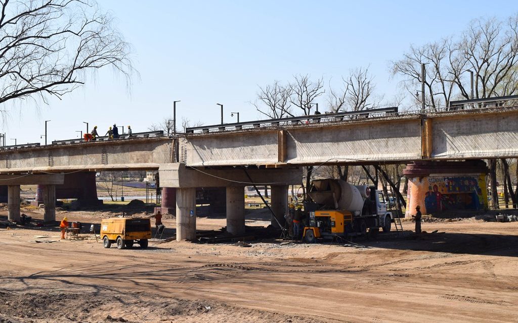 El Nuevo Puente de Río Cuarto tiene un avance del 60%