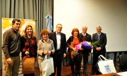 Homenajearon a José Yuni fundador del PEAM