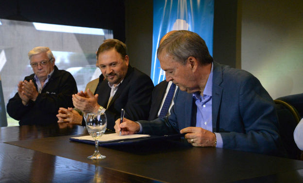 Tarjeta Social: Schiaretti acordó precios para 16 productos alimentarios