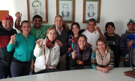 El municipio de Mattaldi entregó cinco viviendas sociales